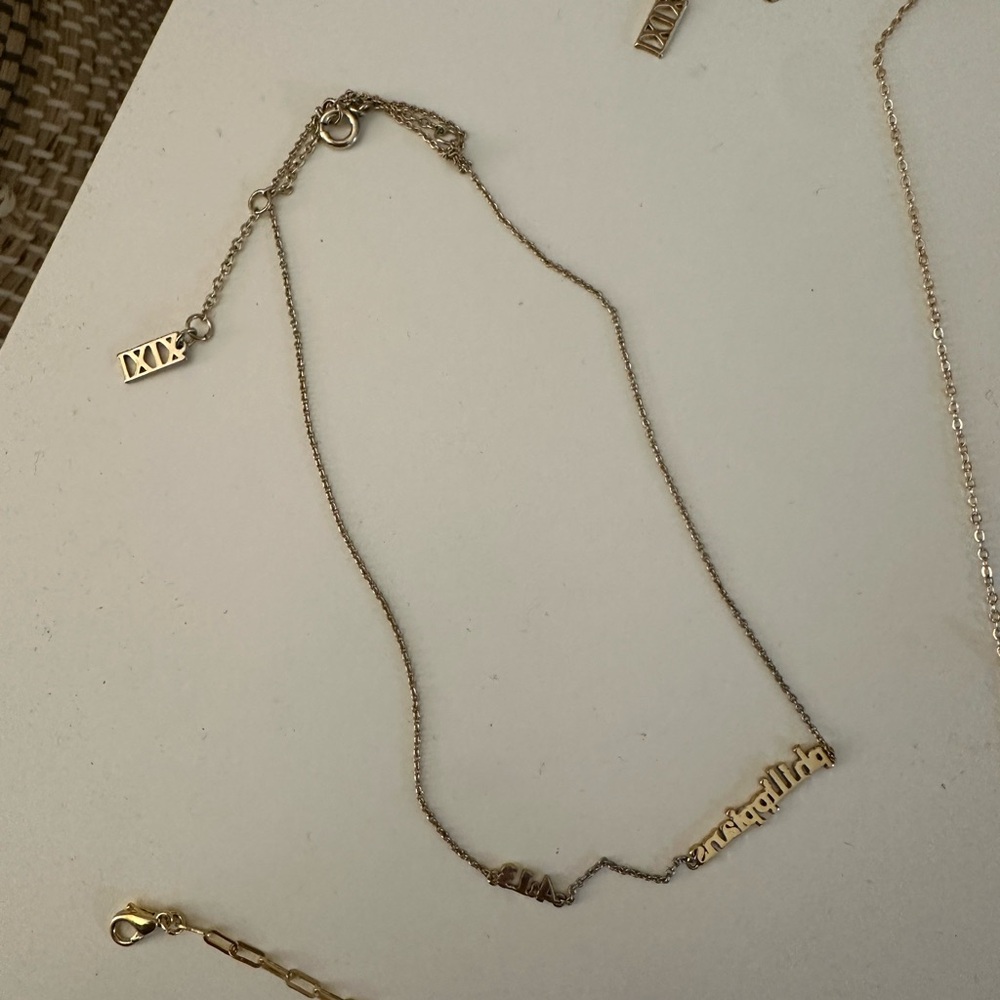 Elegant Gold And Red Jewelry Set - image 4